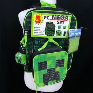 NWT Minecraft 5 Piece Backpack Set Kids